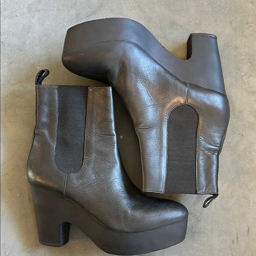Loeffler Randall Black Heeled Chelsea Boots with Platform